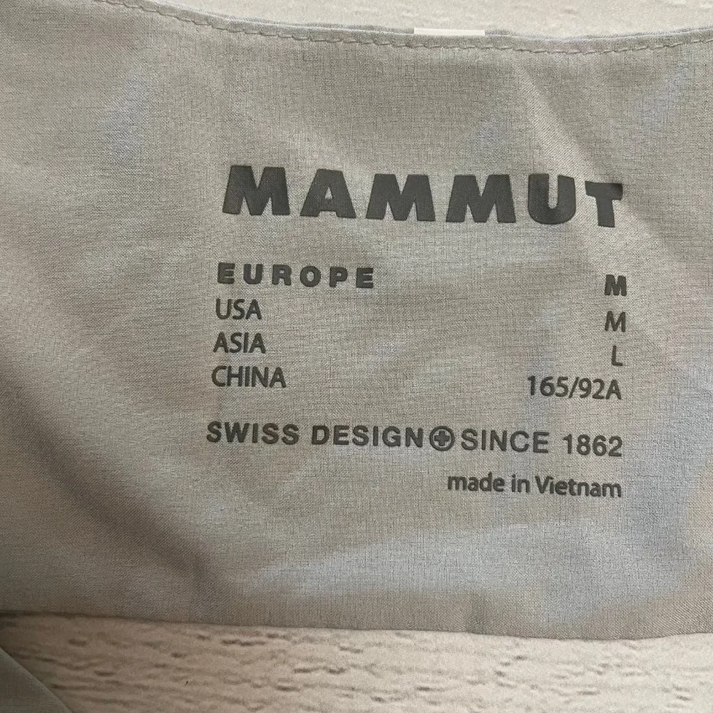 Mammut women’s light grey tank medium‎